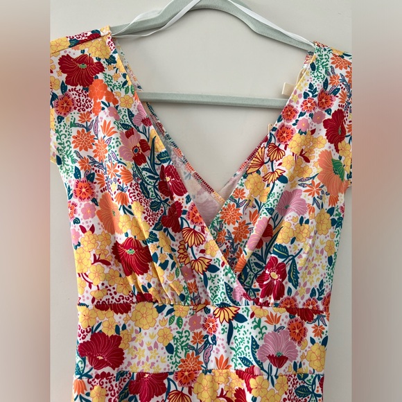 Floral Open Back Skater Dress Medium - Picture 2 of 4